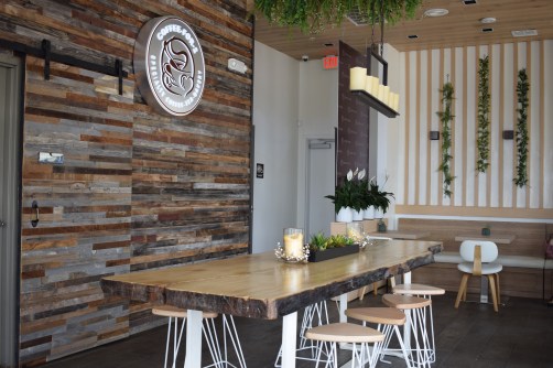 coffee-for-2-huntington-beach-bella-terra-cafe-shop-oc-food-fiend-ocfoodfiend-inside