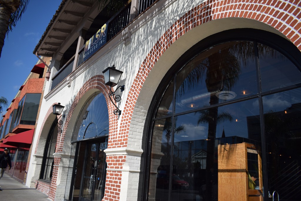 NEW Orange County food hall McFadden Public Market, COMING&nbsp;SOON!