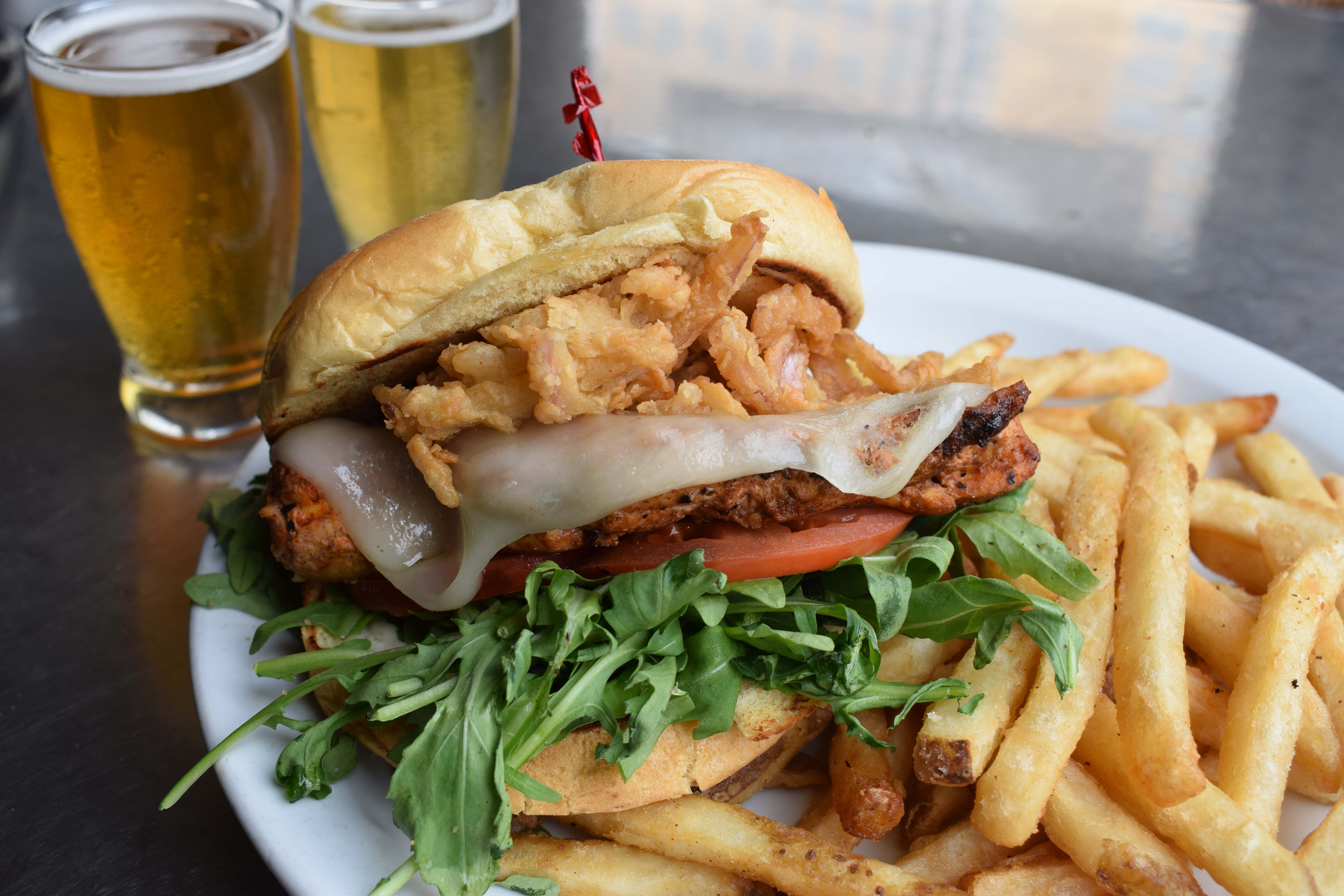 oggis-pizza-brewery-anaheim-garden-grove-ocfoodfiend-oc-food-fiend-blogger-foodie-orange-county-social-media-influencer-new-menu-disneyland-restaurants-near-hotel-burger