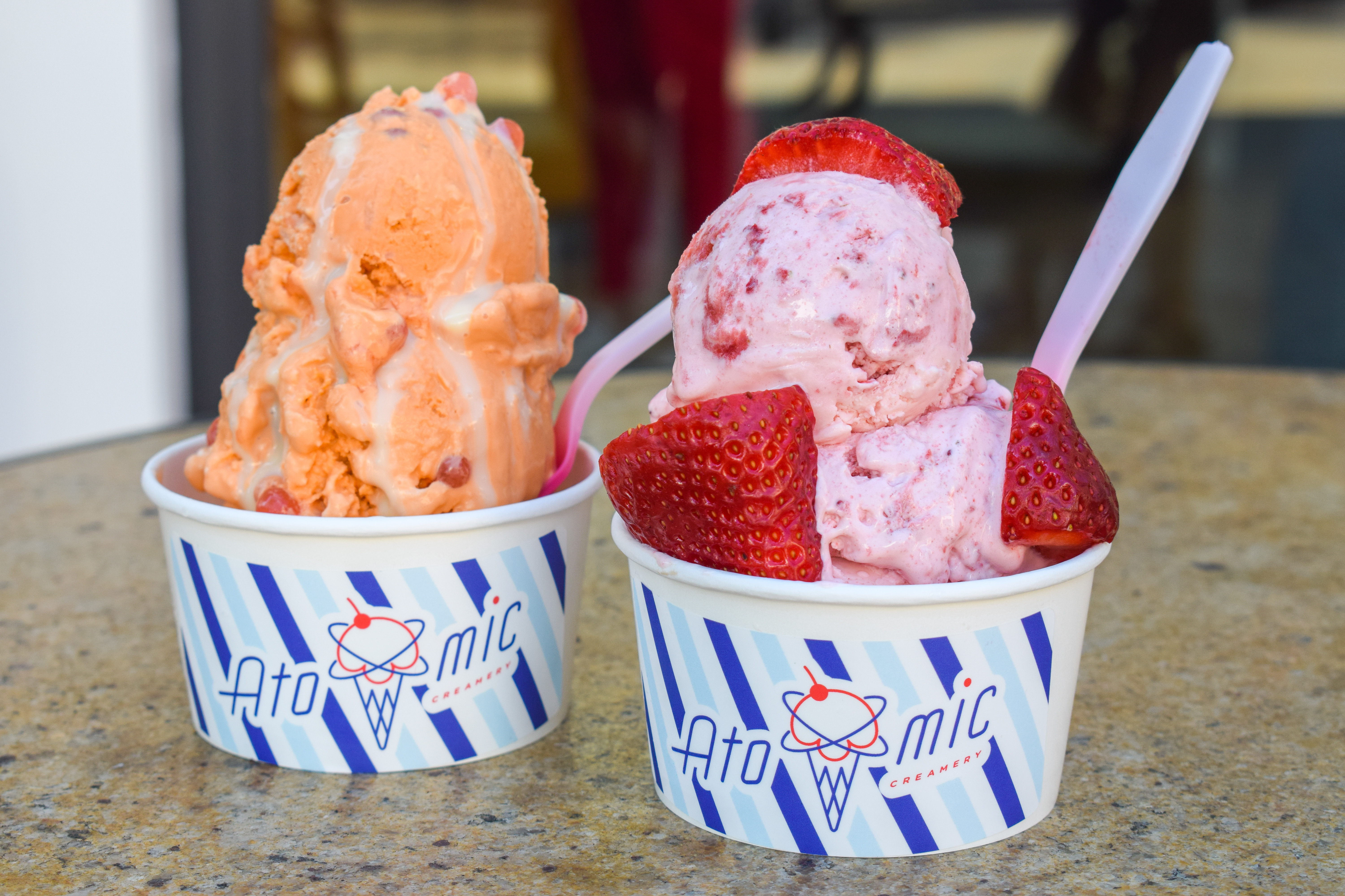 Atomic-creamery-nitrogen-ice-cream-fashion-island-newport-beach-orange-county-ocfoodfiend-oc-food-fiend-new-desserts-handmade-socal-irvine-fresh-family