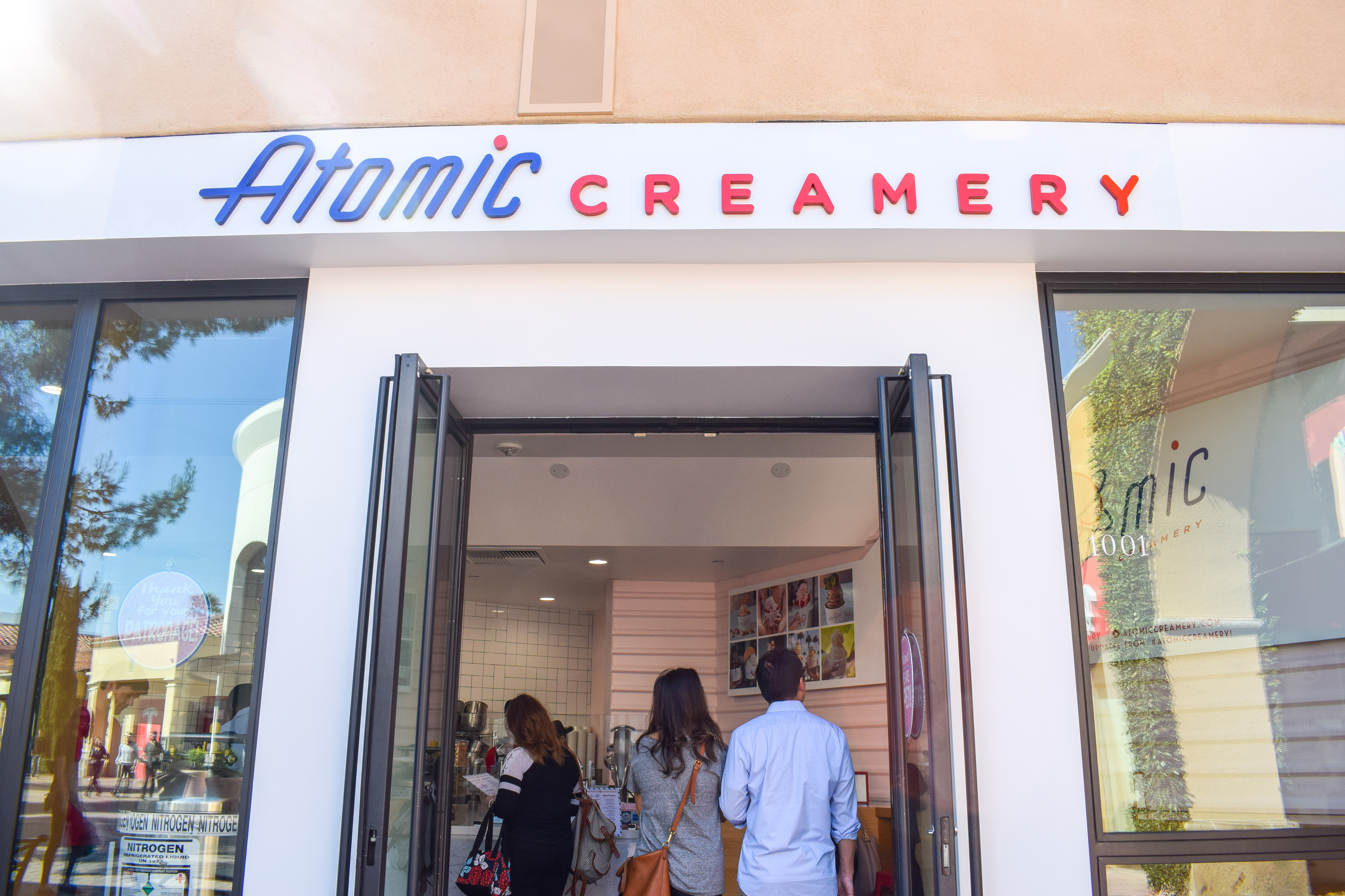Atomic-creamery-nitrogen-ice-cream-fashion-island-newport-beach-orange-county-ocfoodfiend-oc-food-fiend-new-desserts-handmade-socal-irvine-2.jpg