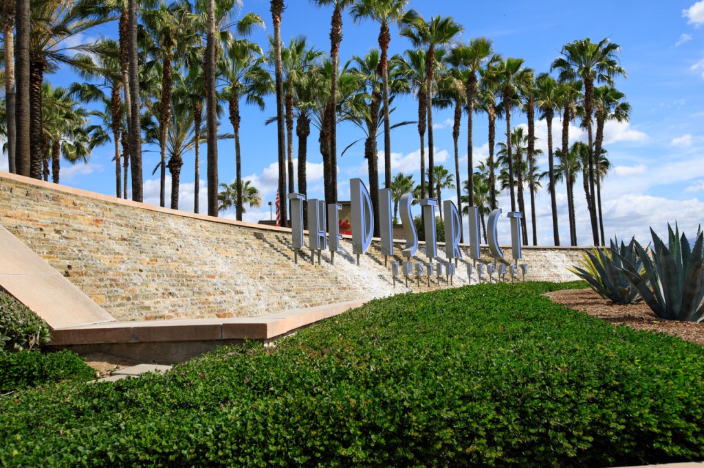 Eat, Drink, and Discover at the First Tustin District&nbsp;Crawl!