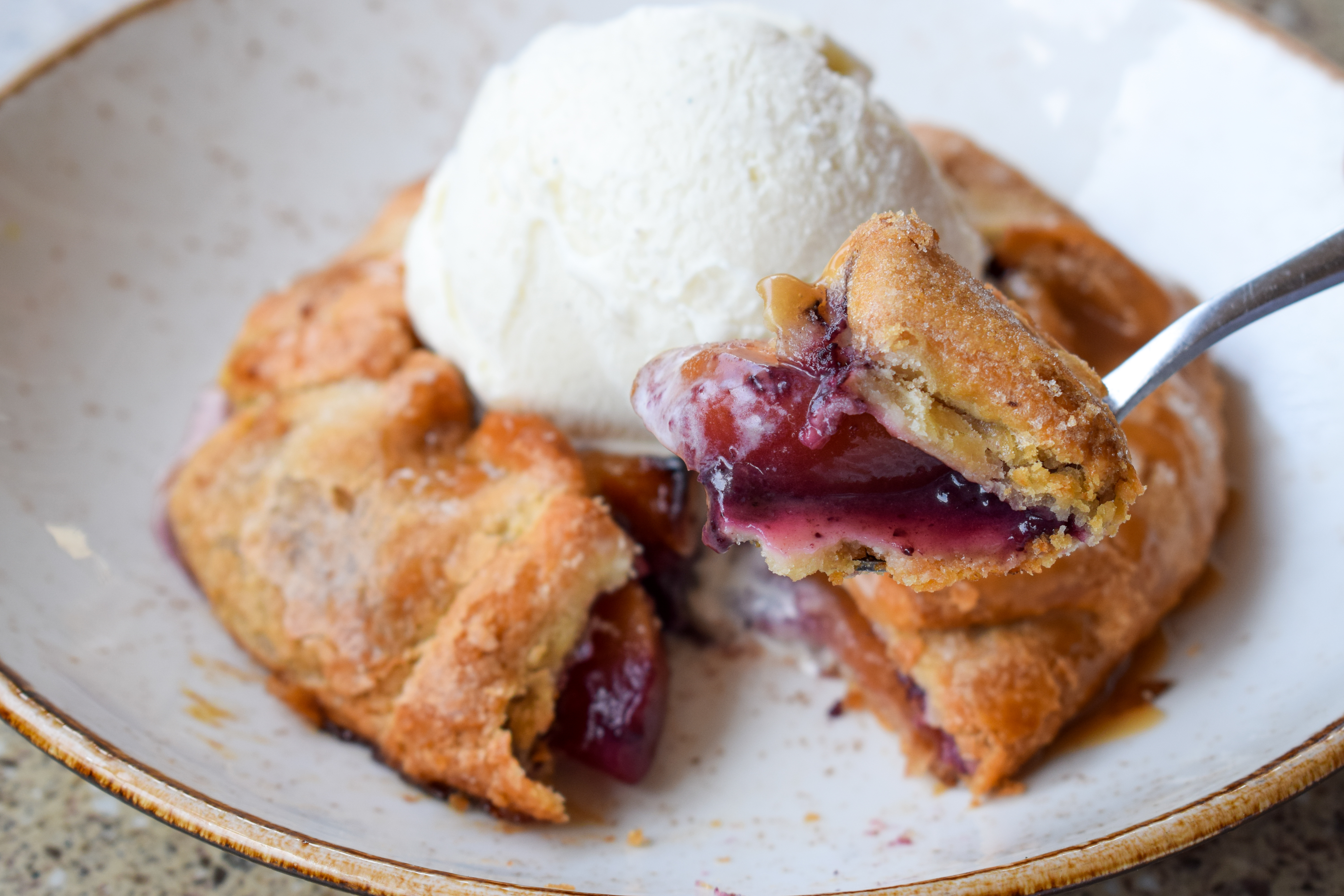 lazy-dog-restaurant-spring-menu-items-new-cocktails-drinks-oc-food-fiend-ocfoodfiend-blogger-foodie-orange-county-huntington-beach-brea-desserts