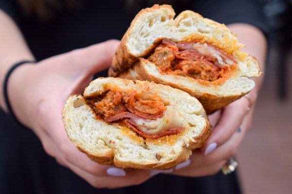 potbelly-sandwiches-sandwich-east-coast-california-first-location-ocfoodfiend-orange-county-oc-blogger-food-foodie-shakes-smoothies-pizza