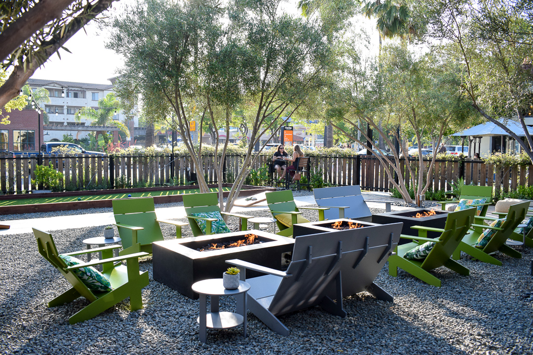 Cultivation-Kitchen-Greenhouse-Downtown-Anaheim-Dine-Inside-Date-Night-Packing-House-District-Disneyland-Where-To-Go-OC-Food-Fiend-OCfoodfiend-Orange-County-Organic-Healthy-Patio-Outdoor-Dining